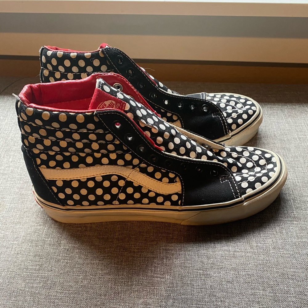 Vintage 2000s VANS SK8- Hi Polka Dot Vans